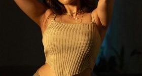 Iswarya Menon : గ్లామరస్ ఫొటోలతో పిచ్చెక్కిస్తున్న ఐశ్వర్య.. చూపు తిప్పుకోలేరు..