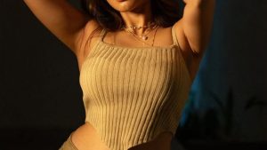 Iswarya Menon : గ్లామరస్ ఫొటోలతో పిచ్చెక్కిస్తున్న ఐశ్వర్య.. చూపు తిప్పుకోలేరు..