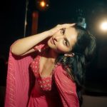 Kayadu lohar : కైపెక్కించే చూపులతో గ్లామర్ తో చంపేస్తున్న కాయదు..