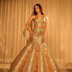 Manushi Chiller : గోల్డ్ కలర్ డ్రెస్ మెరుపు తీగలాగా మానిషి..బాపురే మెంటలెక్కిస్తుంది మావా..