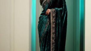 Mehreen Pirzada :  గ్రీన్ శారీలో మెరిసిపోతున్న మెహ్రీన్..ఇంత అందాన్ని చూడకుండా ఉండలేరు..