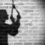 Student Suicide: ఇంజనీరింగ్ కాలేజీలో విషాదం.. క్లాస్‌ రూమ్‌లో ఉరివేసుకుని స్టూడెంట్ సూసైడ్
