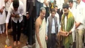 Nara Lokesh: విశాఖలో తొలి ఏఐ ఎడ్జ్ డేటా సెంటర్‌కు నారా లోకేష్ శంకుస్థాపన