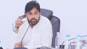 Kakinada SEZ Lands: మాట నిలబెట్టుకున్న డిప్యూటీ సీఎం పవన్.. ఆ భూములు తిరిగి రైతులకే రిజిస్ట్రేషన్