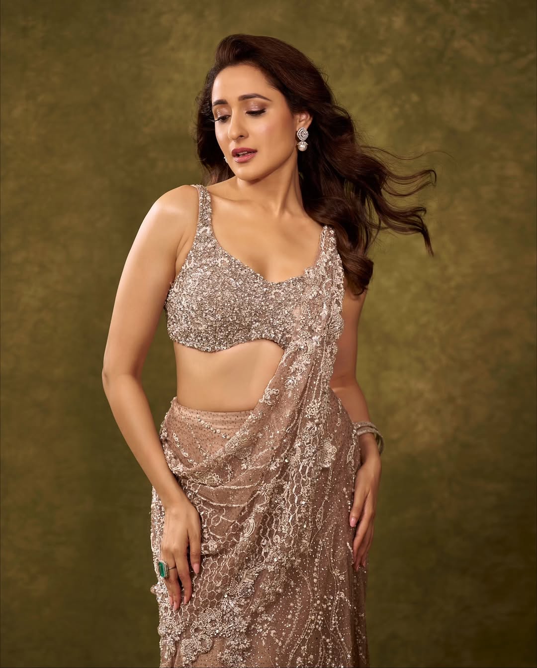 Pragya Jaiswal Photo Gallery