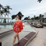 Raai lakshmi: ఐలాండ్ లో అందాలతో అదరహో అనిపిస్తున్న రాయ్ లక్ష్మీ !