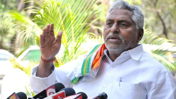 Jeevan Reddy: ఆ ఇద్దరు మంత్రుల వల్లే మానసిక హింసకు గురవుతున్నా.. జీవన్ రెడ్డి సంచలన కామెంట్స్