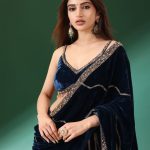 Sreeleela : బ్లూ శారీలో మైండ్ బ్లాక్ చేస్తున్న శ్రీలీల.. ఇంత అందాన్ని తట్టుకోవడం కష్టమే..