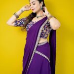 Sreemukhi: లంగావోణిలో హోయలు పోతున్న శ్రీముఖి.. లేటెస్ట్‌ ఫోటోలు చూశారా?