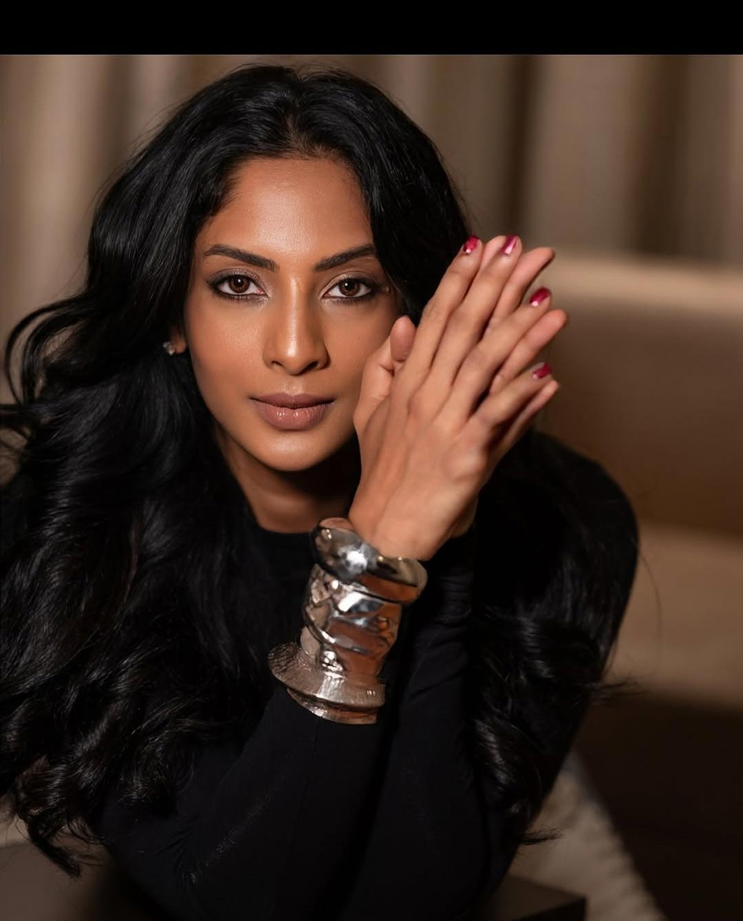 Sriya Reddy Photos: హాట్‌ లుక్స్‌తో మత్తెక్కిస్తున్న ‘ఓజీ’ శివంగి శ్రియా రెడ్డి