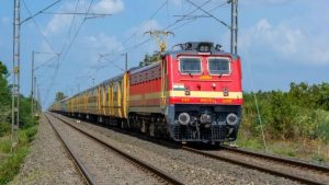 Guntur Train Molest Case: ఏపీలో దారుణం.. రన్నింగ్ ట్రైన్ లో మహిళపై అత్యాచారం.. నిందితుడి అరెస్ట్