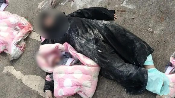 Chevella Bus Accident: చేవెళ్ల బస్సు ప్రమాదం.. కన్నీళ్లు తెప్పిస్తున్న తల్లి, బిడ్డ ఫొటో..