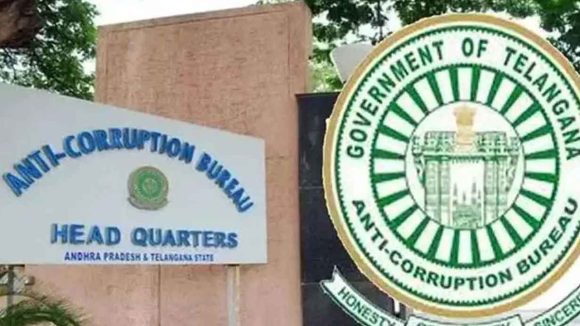 ACB raids Telangana: రాష్ట్రవ్యాప్తంగా సబ్ రిజిస్ట్రార్ కార్యాలయాలపై ఏసీబీ దాడులు..  భారీ అవినీతి బట్టబయలు