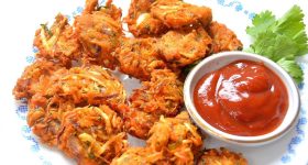 Cabbage Pakoda: కర కరలాడే క్యాబేజీ పకోడీ.. ఇలా చేస్తే లొట్టలేసుకుంటూ తింటారు