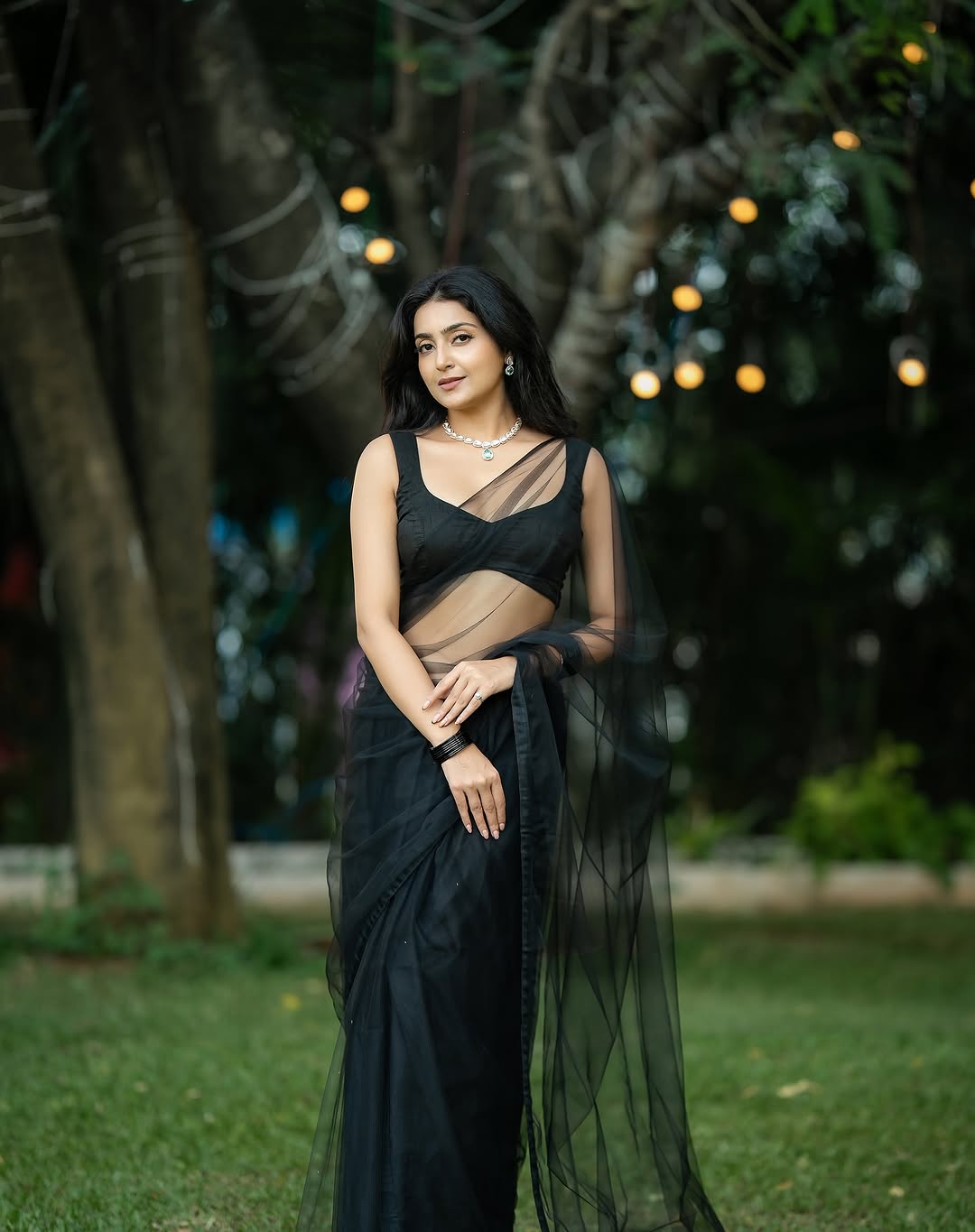 Actress Avantika Mishra Photo Gallery