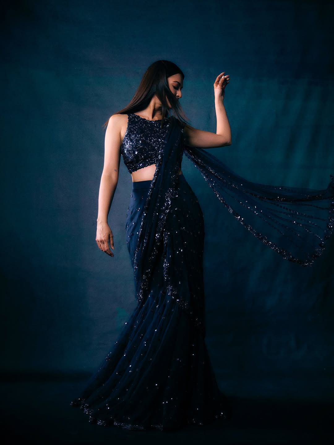 Kriti kharbanda (source: Instagram) Kriti kharbanda, Photo Gallery