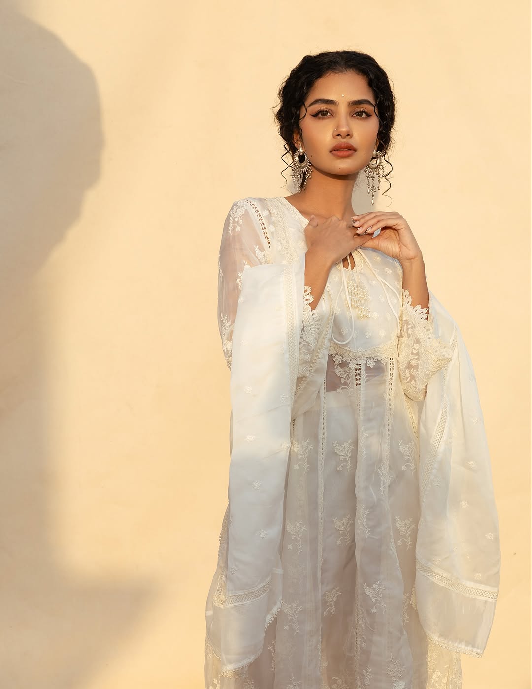 Actress Anupama parameswaran Photo Gallery