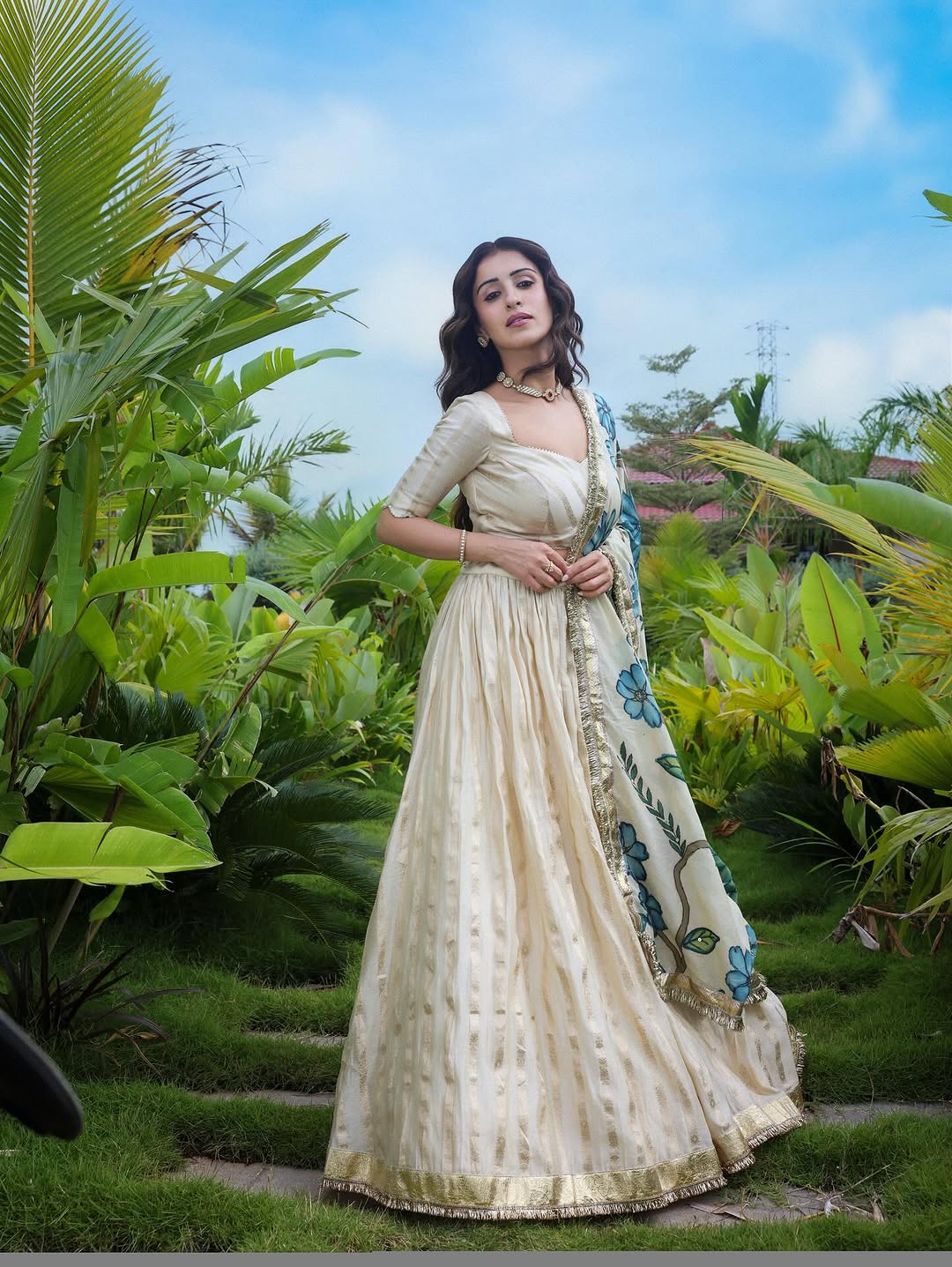 Actress Anshu Ambani Photo Gallery