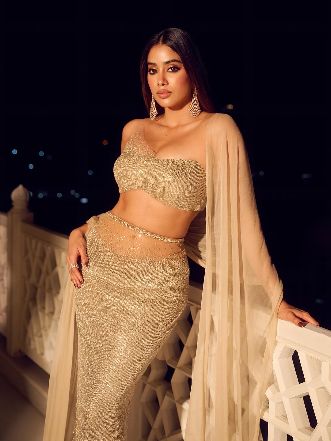 Janhvi kapoor (Source: Instragram) Actress Janhvi Kapoor photo gallery