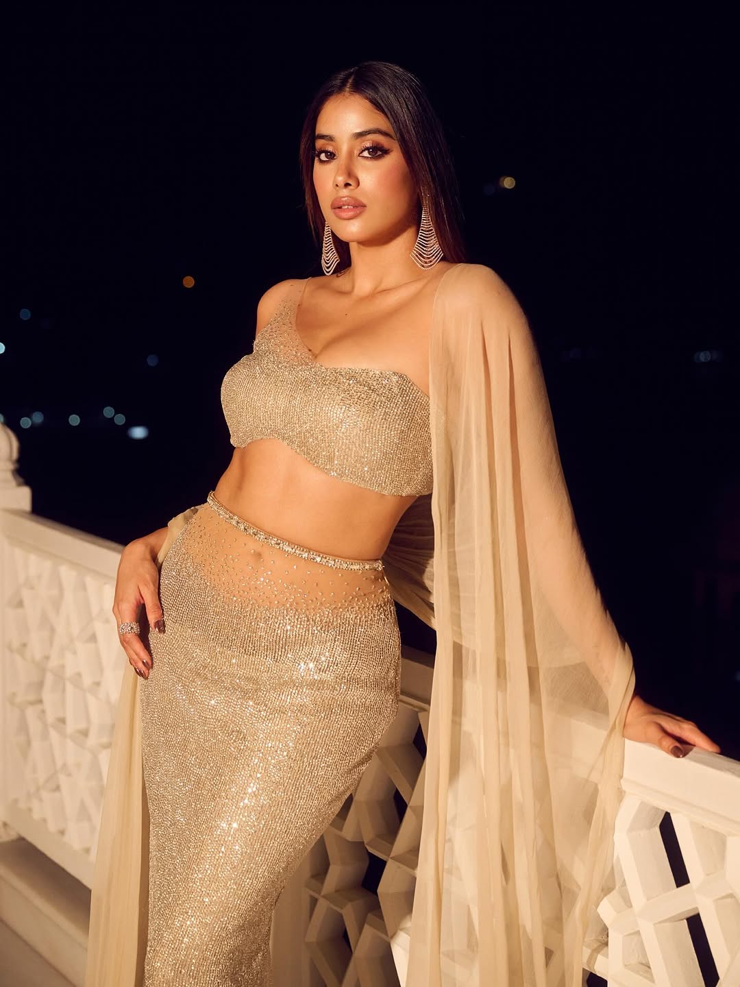 Janhvi kapoor (Source: Instragram) Actress Janhvi Kapoor photo gallery