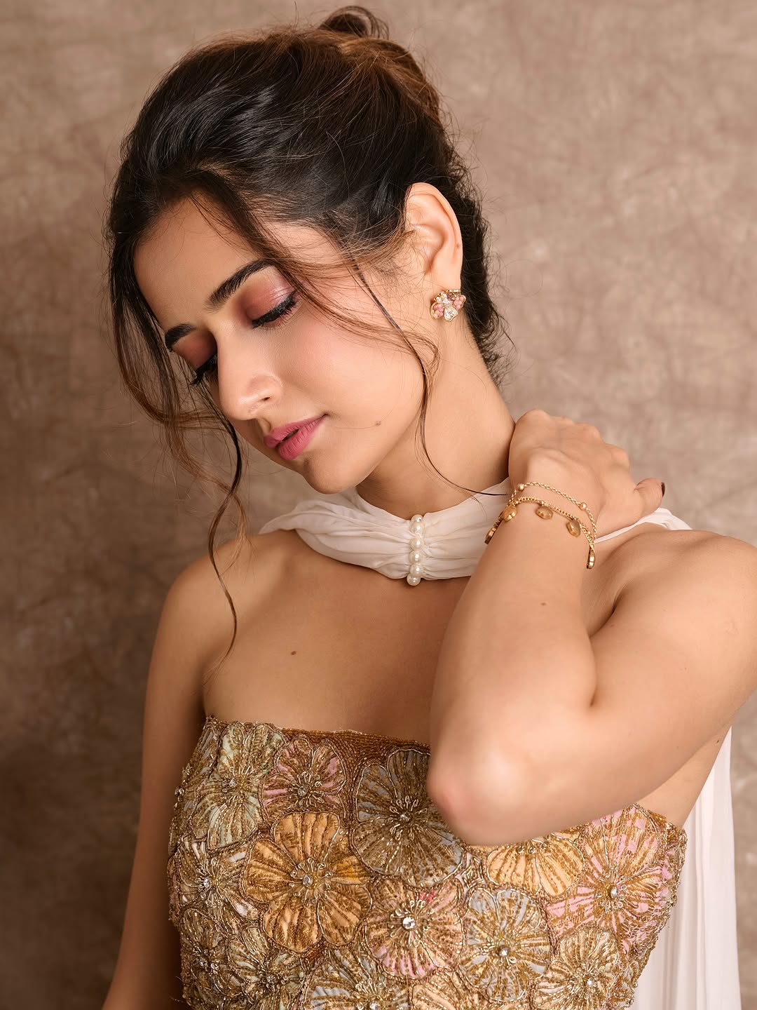 Actress Ashika Ranganath Photo Gallery