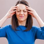 Headache: కళ్ళపై తలనొప్పి ప్రభావం.. కేవలం ఒత్తిడి కాదని చెప్పే 5 సంకేతాలు