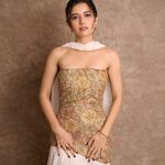 Ashika Ranganath: బ్యాక్ అందాలతో చెమటలు పట్టిస్తున్న ఆషికా.. మరింత హీట్ పెంచుతూ!