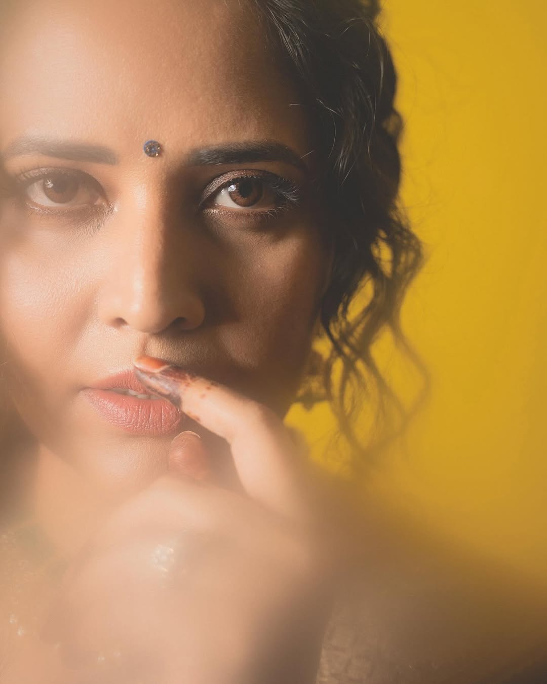 Anasuya Latest Photos (Source: Instagram) Anasuya Latest Photos (Source: Instagram)