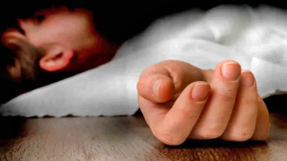 Hyderabad: హైదరాబాద్ లో విషాదం.. లిఫ్ట్ లో ఇరుక్కొని ఐదేళ్ల బాలుడు మృతి