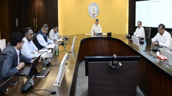 CM Chandrababu: ఏపీలో ఫ్యామిలీ బెనిఫిట్ మేనేజ్మెంట్ సిస్టమ్.. జూన్ నాటికి స్మార్ట్ ఫ్యామిలీ కార్డులు:  సీఎం చంద్రబాబు