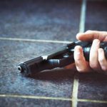 Constable suicide: రాష్ట్రంలో దారుణ ఘటన.. గన్‌తో కాల్చుకుని కానిస్టేబుల్ సూసైడ్, ఎందుకంటే?