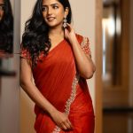 Eesha Rebba: చీరలో వయ్యారాలు పోతున్న ఈషా.. నడుము అందంతో కట్టిపడేస్తోన్న భామ