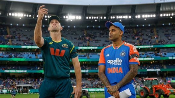 IND VS AUS, 4th T20I: టాస్ ఓడిన టీమిండియా..మ్యాక్స్‌వెల్ తో పాటు 4 గురు కొత్త‌ ప్లేయ‌ర్లు వ‌చ్చేస్తున్నారు