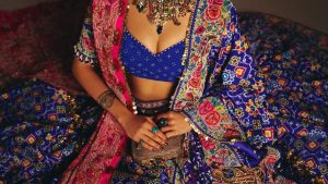 Janhvi Kapoor: సాంప్రదాయంలో కూడా గ్లామర్ తో కట్టిపడేస్తున్న నయా అతిలోకసుందరి!