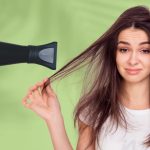 Hair Dryer:  చలికాలంలో హెయిర్ డ్రైయర్ వాడితే..ఏం జరుగుతుందో తెలుసా ?