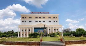 KNRUHS: కాళోజీ వర్సిటీ మార్కుల గోల్‌మాల్.. బాధితురాలు హిమజ సంచలన ఆరోపణలు