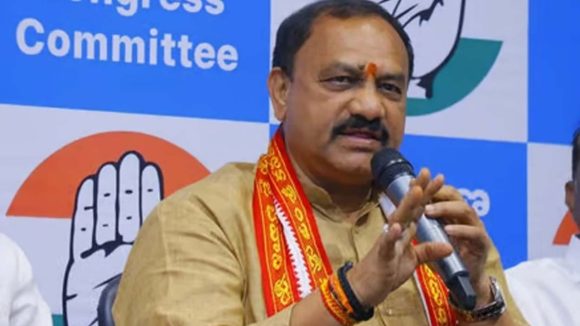 Mahesh Kumar: సోనియాగాంధీ దయ లేకుంటే కేసీఆర్ సీఎం అయ్యేవారు కాదు.. మహేష్ కుమార్ గౌడ్ సంచలన వ్యాఖ్యలు