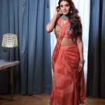 Nidhhi Agerwal : గ్లామర్ డోస్ పెంచేసిన వీరమల్లు బ్యూటీ!