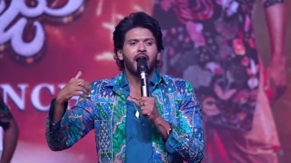 Naveen Polishetty : పాట రెడీగా ఉందా.. స్టార్ హీరోలు… నిర్మాతలపై నవీన్ సెటైర్లు