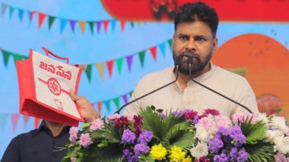 Ap Politics: నేతలపై అంతర్గత రిపోర్టు..  ఆపై పవన్‌కల్యాణ్ వార్నింగ్, పార్టీ వ్యవహారాలు ఇకపై ఆయనే?