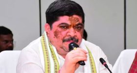 Ponnam Prabhakar: బీసీల రిజర్వేషన్ల విషయంలో తగ్గేదేలే.. మంత్రి పొన్నం ప్రభాకర్ కీలక వ్యాఖ్యలు