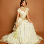 Priyanka Chopra:  దేవకన్యలా గ్లోబల్ బ్యూటీ ప్రియాంక చోప్రా.. దేశీ గర్ల్ లుక్ నెటిజన్స్ ఫిదా