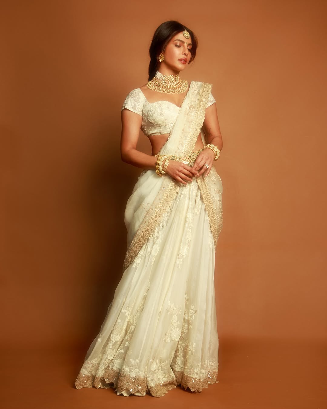 Priyanka Chopra Images (Source: Instagram)