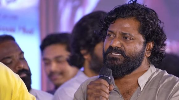 Raju Weds Rambai: స్టేజ్ పై ఏడ్చేసిన దర్శకుడు వేణు, ఎమోషనల్ అయిపోయిన సాయిలు