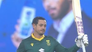 Quinton de Kock : రిటైర్మెంట్ వెన‌క్కి తీసుకుని, రీ-ఎంట్రీ ఇచ్చాడు…సెంచ‌రీతో పాకిస్తాన్ ను చిత్తు చేశాడు
