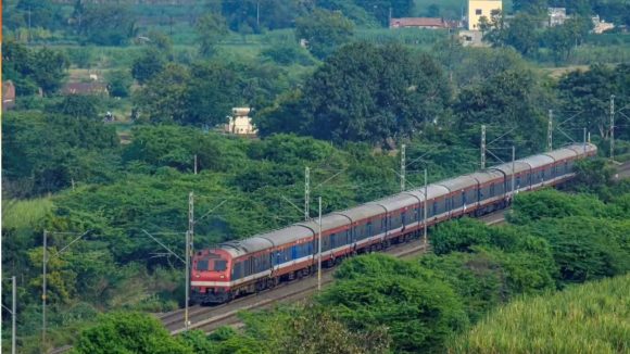 RRB NTPC: నిరుద్యోగులకు భారీ గుడ్ న్యూస్.. 5,810 ఎన్టీపీసీ ఉద్యోగాలకు దరఖాస్తు గడువు పెంపు