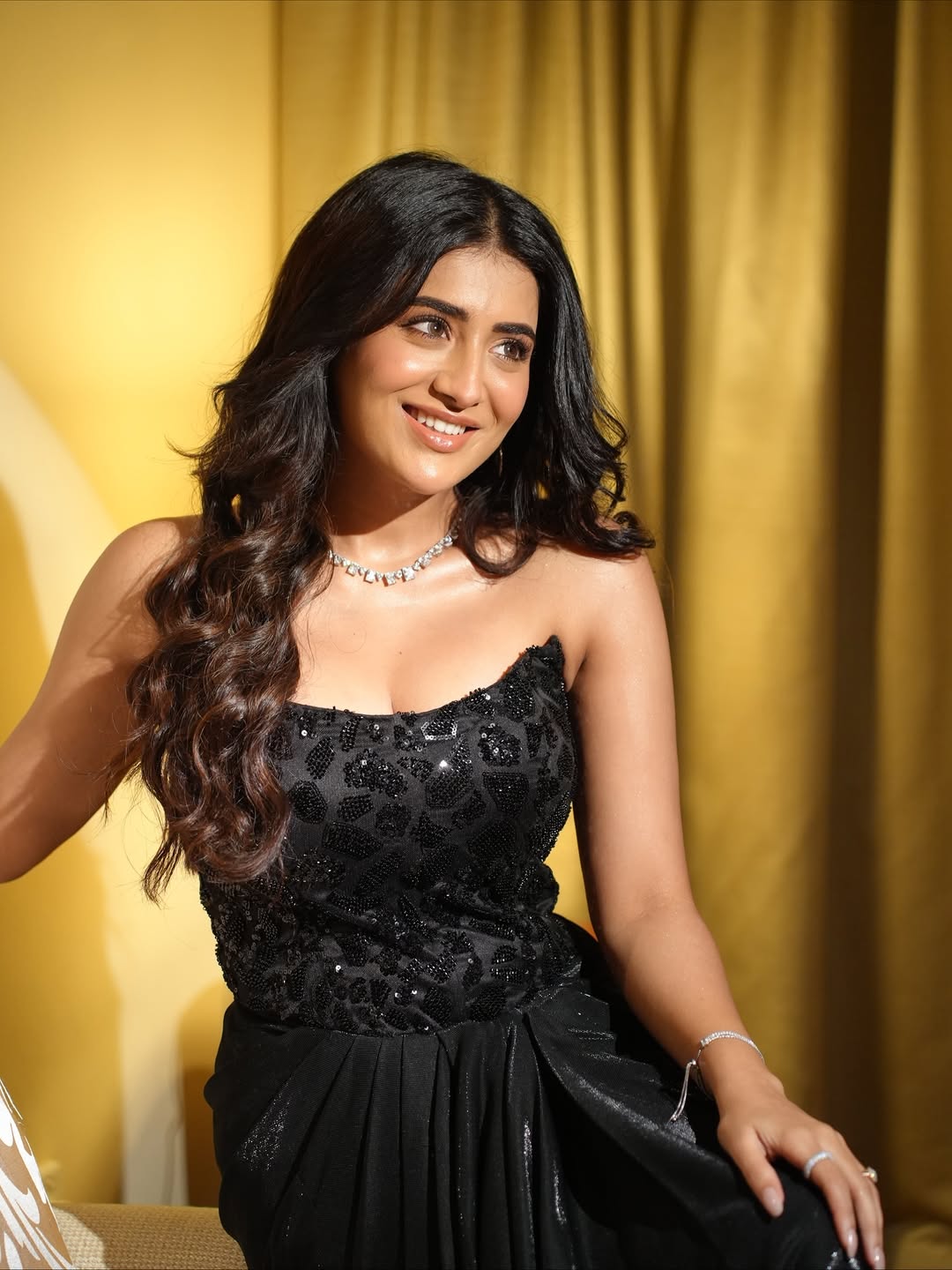 Rashi Singh Photos (Source: Instagram)