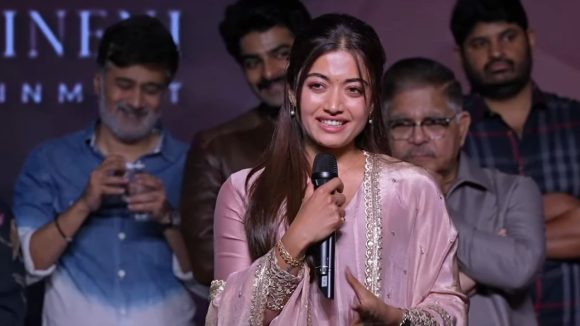Rashmika Mandanna : నా లైఫ్ లో కూడా అలా జరిగింది, రష్మిక గతంలో అంత బాధ అనుభవించిందా?