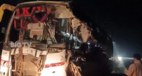 Road Accident: లారీని ఢీకొట్టిన ట్రావెల్స్ బస్సు.. నుజ్జైన ముందుభాగం, నందిగామలో ఘోర రోడ్డు ప్రమాదం