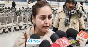 Smartphone: బడ్జెట్ తక్కువ  ఫీచర్లు ఎక్కువ.. మొబైల్ లవర్స్ కొనవలసిన టాప్ 3 ఫోన్లు ఇవే..